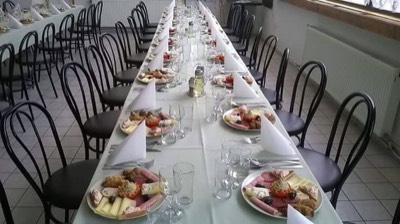 Fel de mâncare pentru masa de pomenire, servit pe porțelan — 1